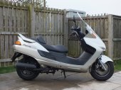 2000 Yamaha YP Majesty 250 photo